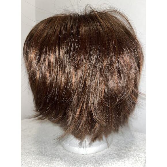 ARIA Wig by TRESSALLURE, Cherry wood Oil Basic Cool Comfort Cap Chic & Messy 5 - Picture 9 of 12